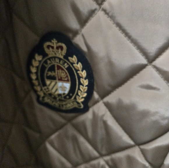 Ralph Lauren Women's Quilted Jacket - Picture 6 of 13